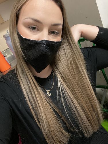 Customer photo review of 20" Weft Hair Extensions (Weave) 1pc/50g