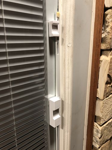 Customer photo review of RSL Sliding Magnetic Blind Controller