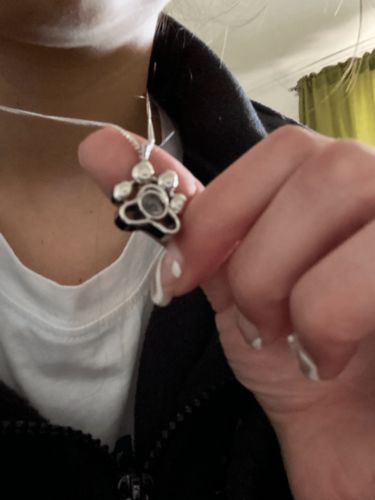 Customer photo review of Personalisiertes Haustier Foto Amulett S925