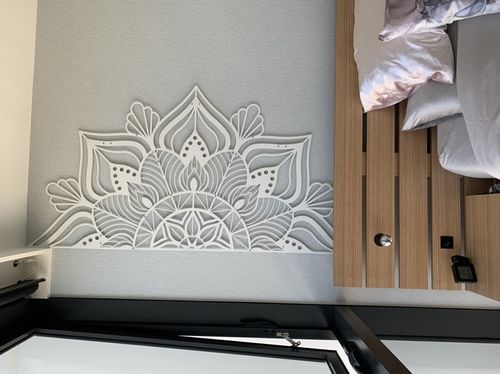 Customer photo review of Sutra White