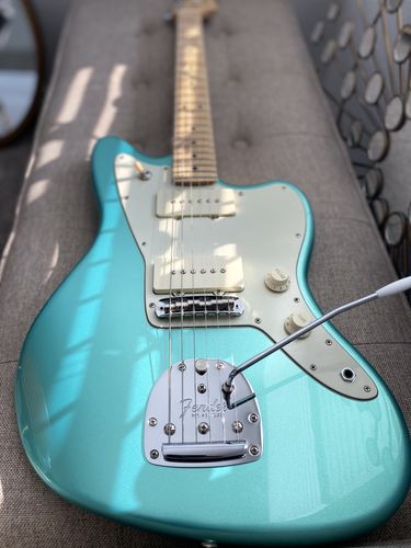 Customer photo review of Mint/Black/Mint - Jazzmaster Pickguard - 3-ply Vinyl