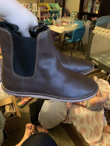 Customer photo review of SAMPLE SHOE