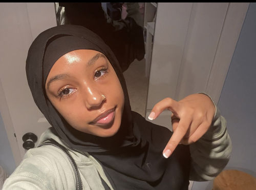 Customer photo review of Branae Nose Hoop