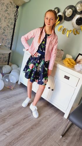 Customer photo review of Tippi White Lace Up Trainers