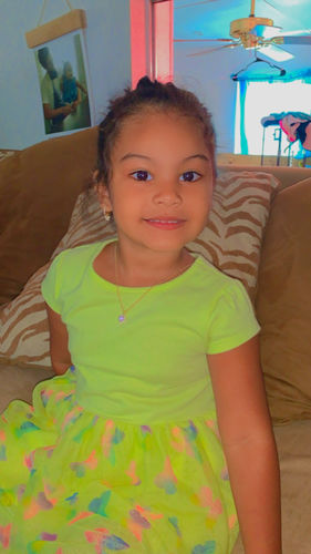 Customer photo review of Drama Queen Necklace