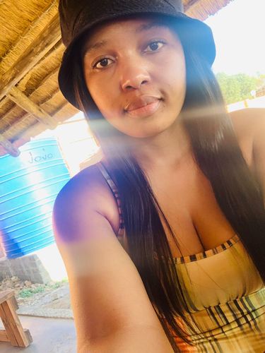 Customer photo review of NAOMI - Peruvian 4x4 Lace Wig