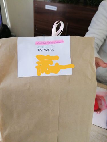 Customer photo review of Caja Dulces Sueños en Seda | Funda, Antifaz y Parches
