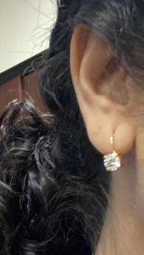 Divya M. review of Round Solitaire Diamond Lever back Earring 2 Carat White Gold 14K image 1 out of 1