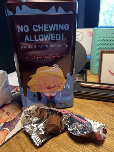 Customer photo review of Assorted Flavors Tin