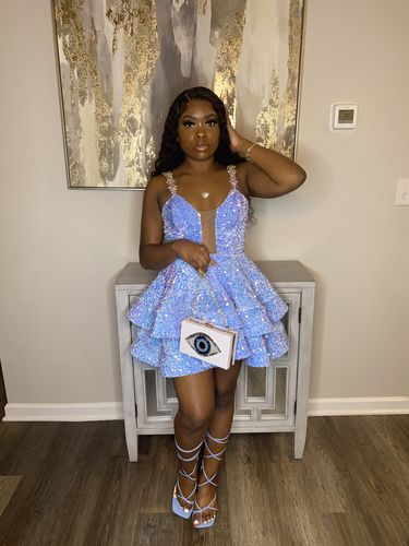 Customer photo review of “Aaliyah” baby blue (MADE TO ORDER)