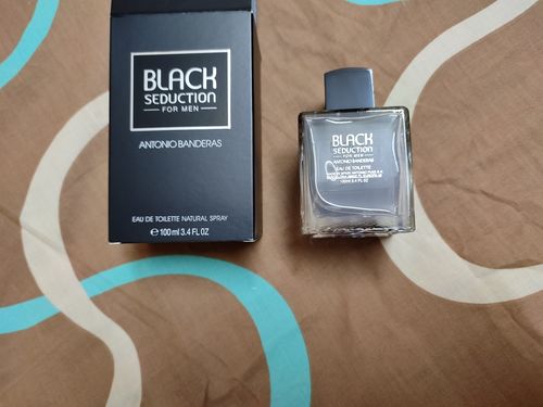 Customer photo review of Antonio Banderas Seduction in Black For Men Perfume EDT 100ML