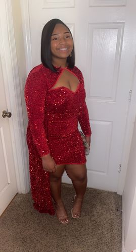 Customer photo review of “Toni” red