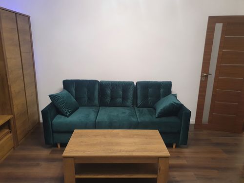 Customer photo review of Canapea extensibilă cu ladă de depozitare Asgard Green 210x100 cm