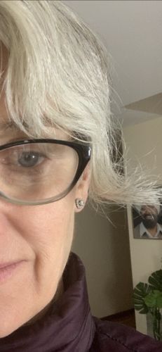 Customer photo review of Tiara Earring Backs