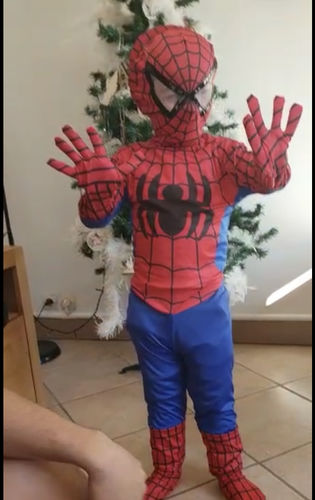 Customer photo review of Déguisement Spider Man Enfant | Marvel™