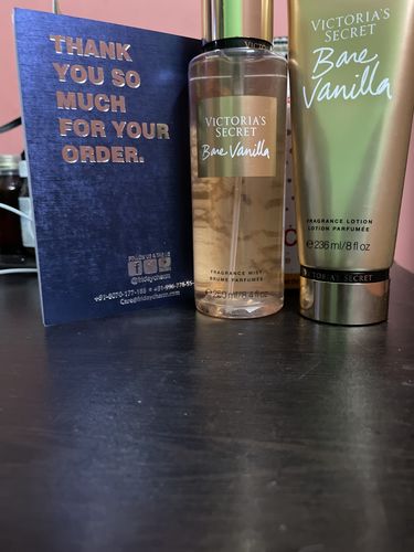 Customer photo review of Victoria's Secret Bare Vanilla Lotion Combo (Mist & Body Lotion)