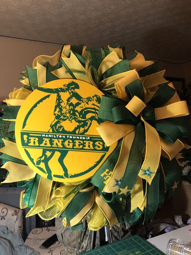 Customer photo review of 1.5"X50Yd Value Faux Burlap Emerald Green RC500006