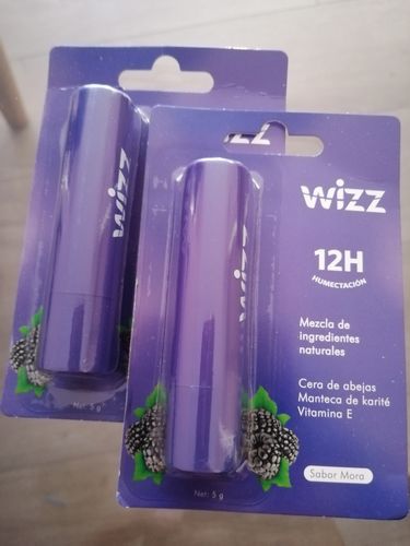Customer photo review of Pack 2 Balsamos Labiales Wizz