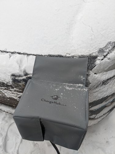 Customer photo review of Protecteur de recharge Éco-Dome par Alex Industries