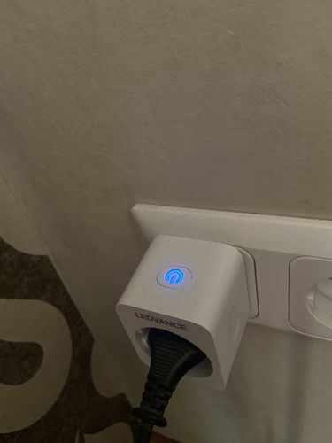 Kundenbewertung mit Foto zu LEDVANCE Wifi SMART+ Plug / Funksteckdose EU