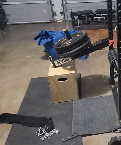 Customer photo review of Belt squat attachment