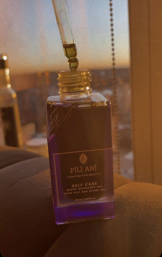 Customer photo review of Self-care Night Recovery Oil