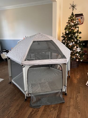 Customer photo review of Pop N' Go® Playpen