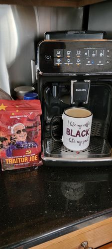 Customer photo review of TRAITOR JOE Collectors Roast