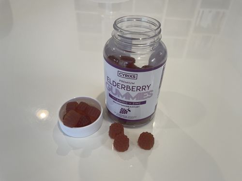 Customer photo review of Elderberry Gummies