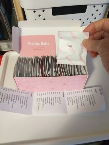 Customer photo review of Fragrance Sample Box