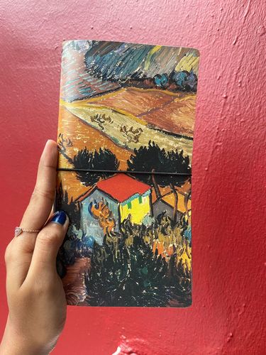 Customer photo review of Van Gogh Leather Travel Planner