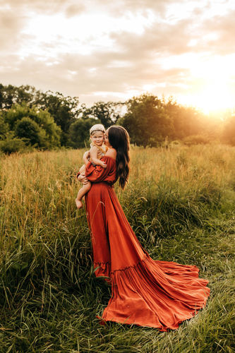 Customer photo review of Off Shoulder Full Sleeves Evening Dresses Round Neck Photography Dresses Baby Shower Dress for Pregnant Woman YEWEN YD21812