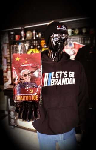 Customer photo review of TRAITOR JOE Collectors Roast