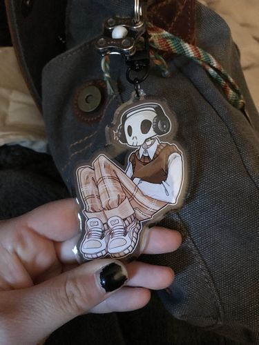 Customer photo review of Aesthetic Skeleton Keychain