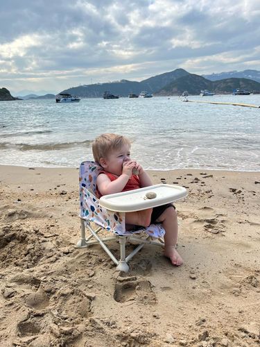 Customer photo review of Charlie baby chair v2