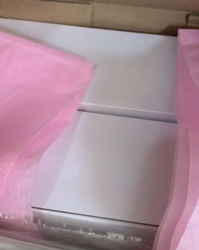 Customer photo review of Self-Locking White Mailing Boxes