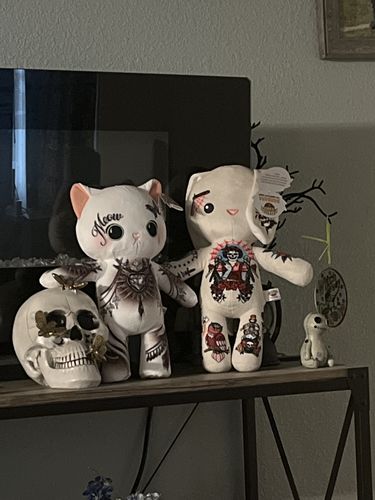 Customer photo review of Ryan Ashley Omnia Plushie