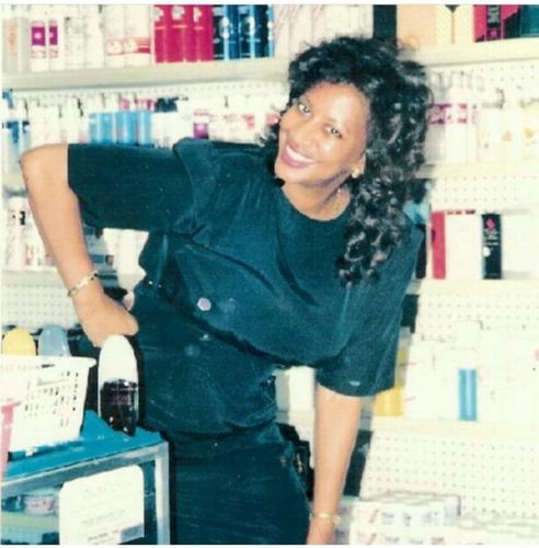 Customer photo review of Her Sunset Glide Yoni Oil