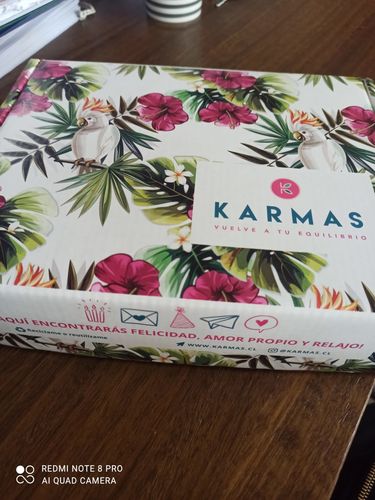 Customer photo review of Caja Amor Propio