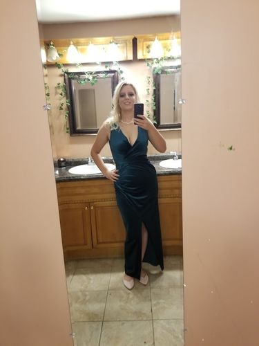 Customer photo review of Elegant Mermaid V-Neck Long Side Slit Off Shoulder Velvet Bridesmaid Dresses