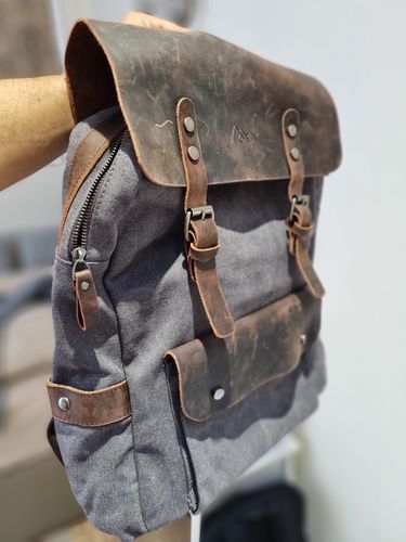 Customer photo review of Kurier Grau