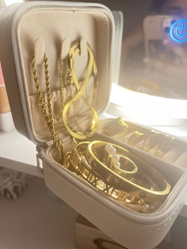 Customer video review of My Jewellery Box - Any 12 Pieces