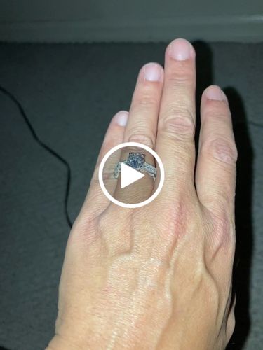 Customer video review of Vintage Filigree Milgrain Moissanite Pave Engagement Ring