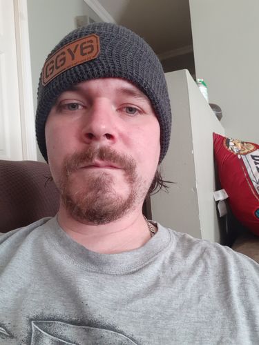 Customer photo review of GGY6 Genuine USA Leather Patch Heathered Beanie with Cuff
