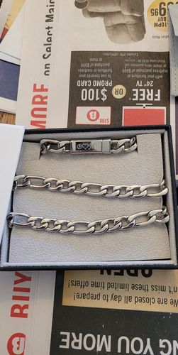 Customer photo review of 7mm Figaro Link Engravable Chain