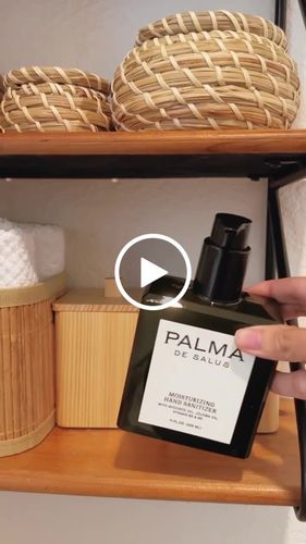 Customer video review of Hydrating Hand Sanitizing Serum