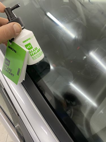 Customer photo review of SC3 GLASS SEALANT DI INNOVACAR IMPERMEABILIZZANTE CON NANOTECNOLOGIA PER VETRI AUTO