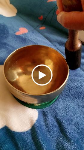 Customer video review of Cuenco Tibetano Clásico (Sol - 13,5 cm)
