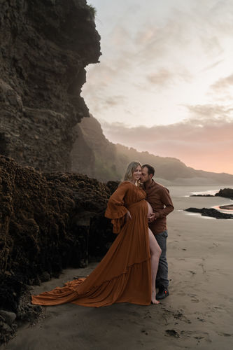 Customer photo review of Flar Sleeves Evening Dresses Strectch Neck Photography Dresses Baby Shower Dress for Pregnant Woman YEWEN 2021 YD21829