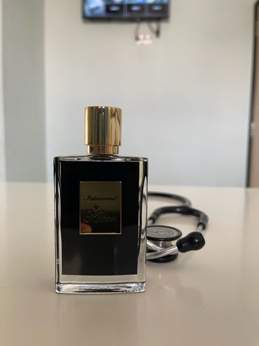 Customer photo review of Kilian Intoxicated Eau De Parfum - 50ml